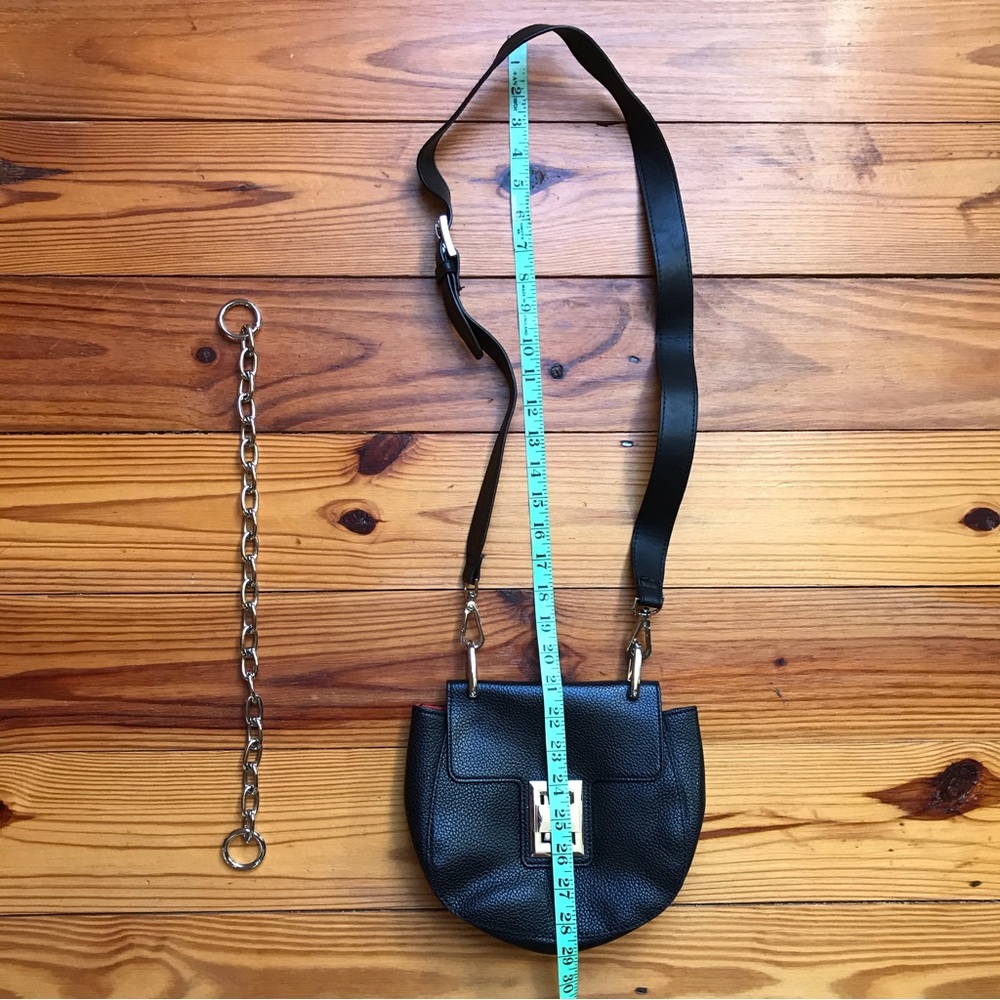 Steve Madden Black Red Round Chain Crossbody Purse, EUC, 9.5” x 8” - Picture 12 of 15